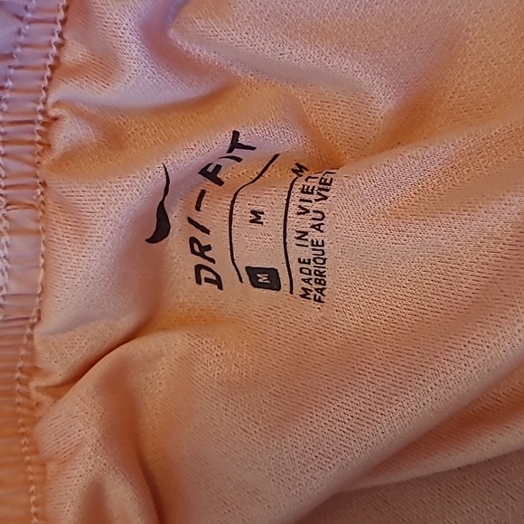 Women's Nike Peach Color DriFit Running Athletic Shorts Size Medium - Picture 4 of 5